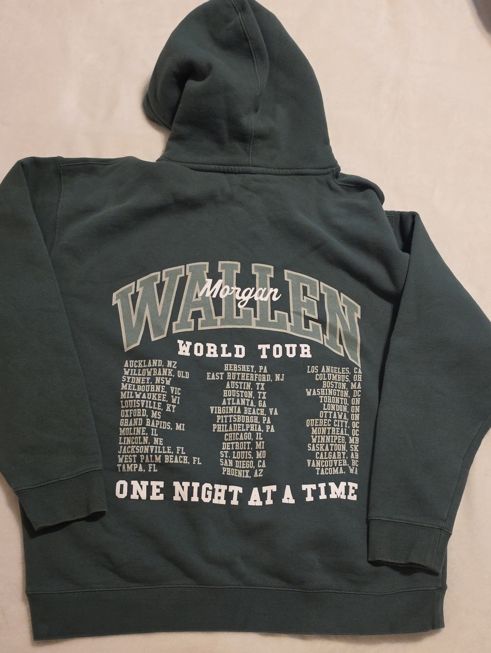 Morgan Wallen Hoodie Sweatshirt Pullover Mens XL One Night At A Time Tour 2024
